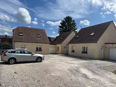 Maison, 243 m²