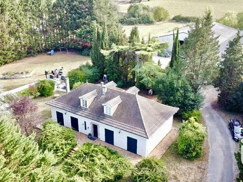 Maison, 175 m²