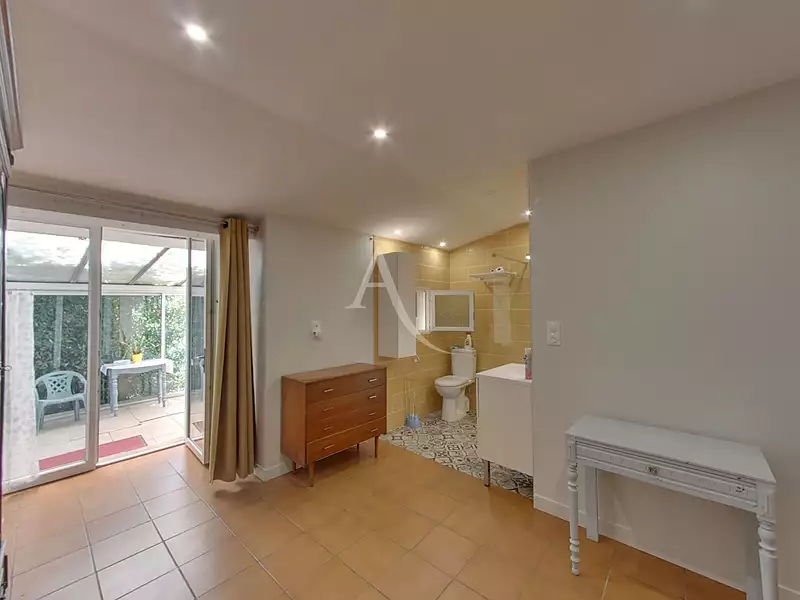 Maison, 400 m²