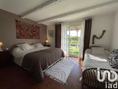 Maison, 275 m²