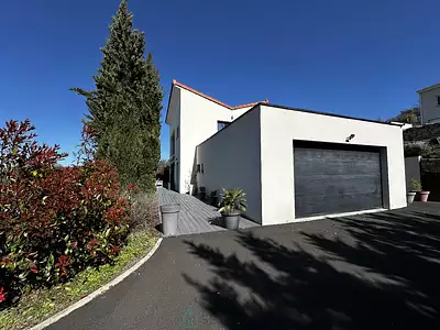 Maison, 166 m²