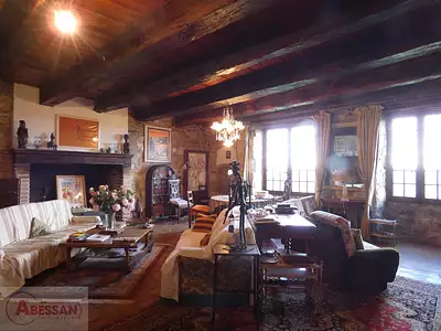 Maison, 270 m²