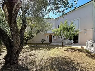 Maison, 163 m²