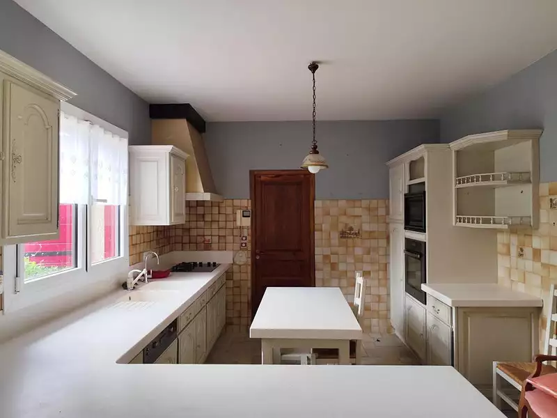 Maison, 174 m²