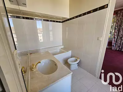 Maison, 345 m²
