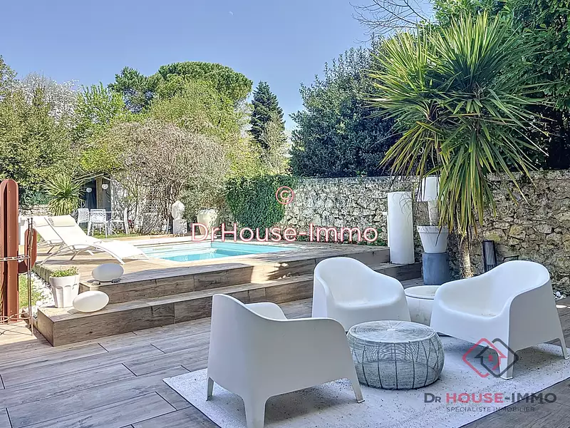 Maison, 208 m²