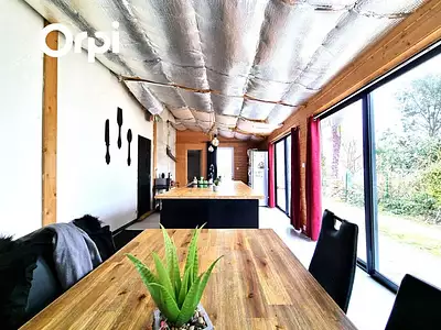 Maison, 121 m²