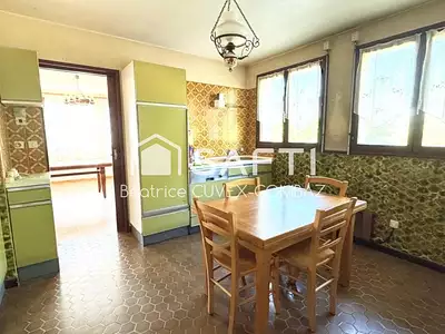 Maison, 165 m²