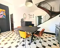 Maison, 240 m²