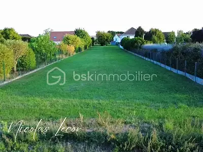 Terrain, 2 111 m²