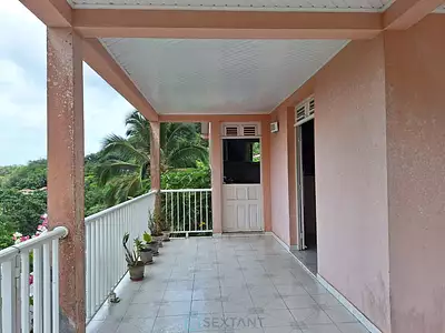 Maison, 216 m²