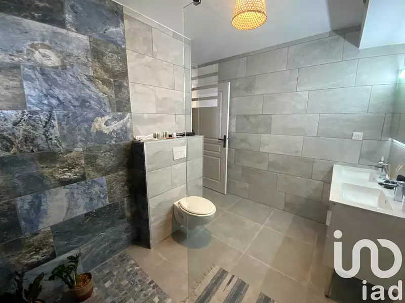 Maison, 132 m²