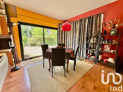 Maison, 122 m²