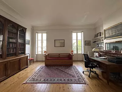 Maison, 280 m²