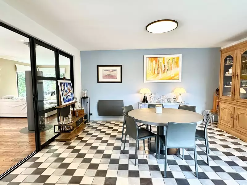 Maison, 230 m²