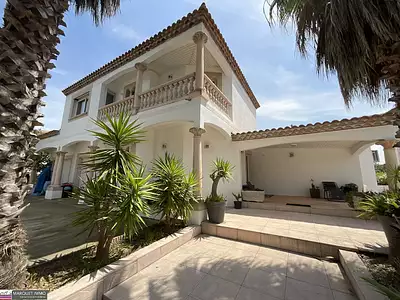 Maison, 214 m²