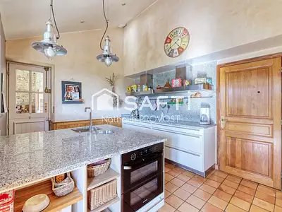 Maison, 212 m²