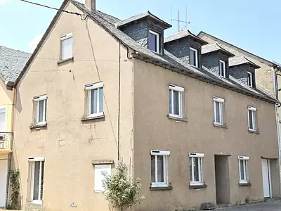 Maison, 296 m²