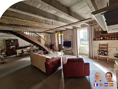 Maison, 247 m²