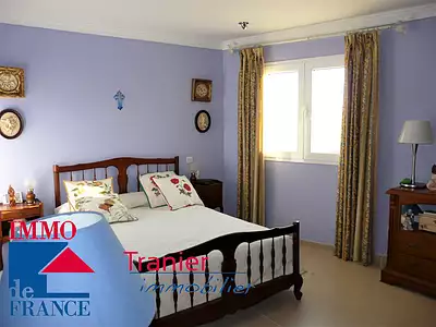 Maison, 235 m²
