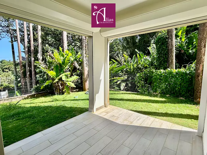 Maison, 163 m²
