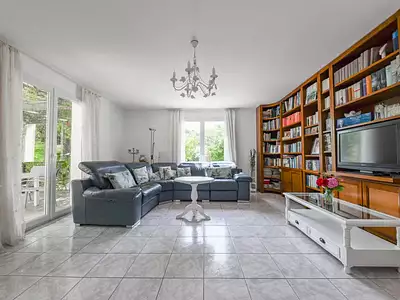 Maison, 159 m²