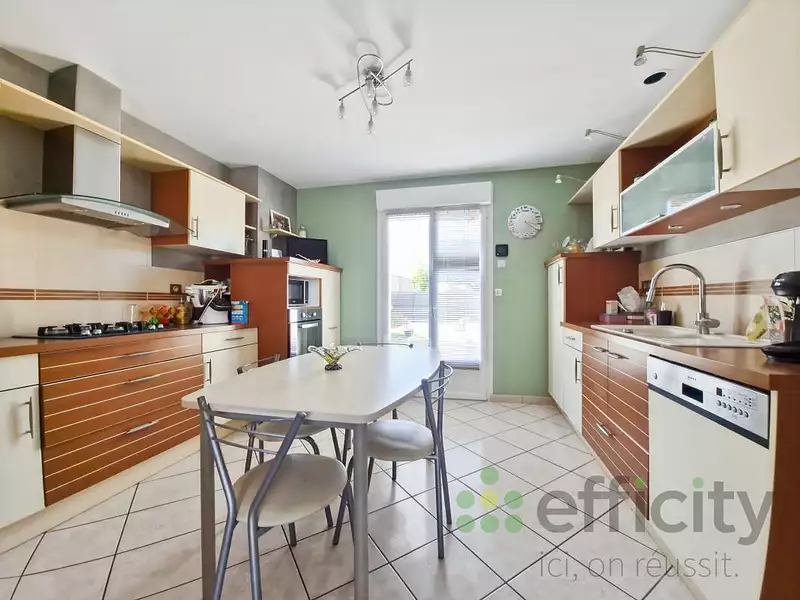 Maison, 160 m²