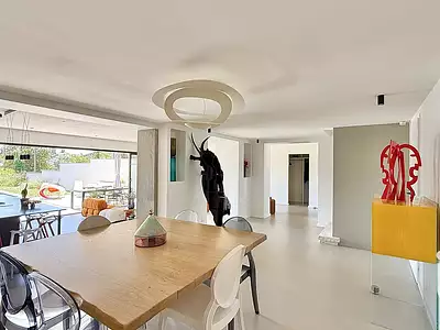 Maison, 220 m²