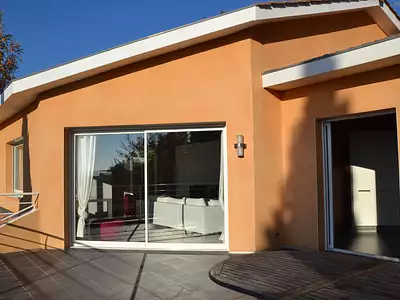 Maison, 330 m²