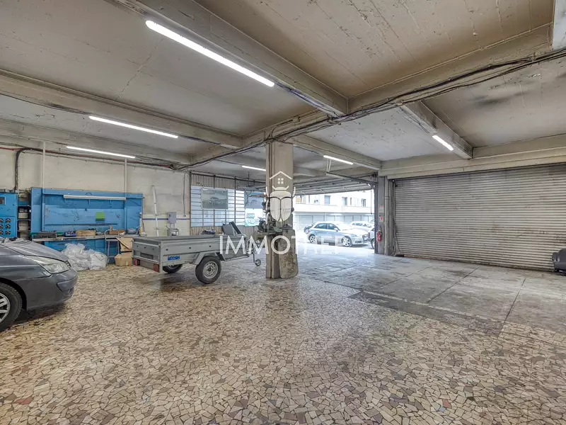 Divers, 296 m²