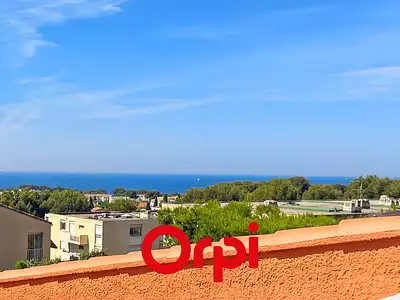 Maison, 240 m²