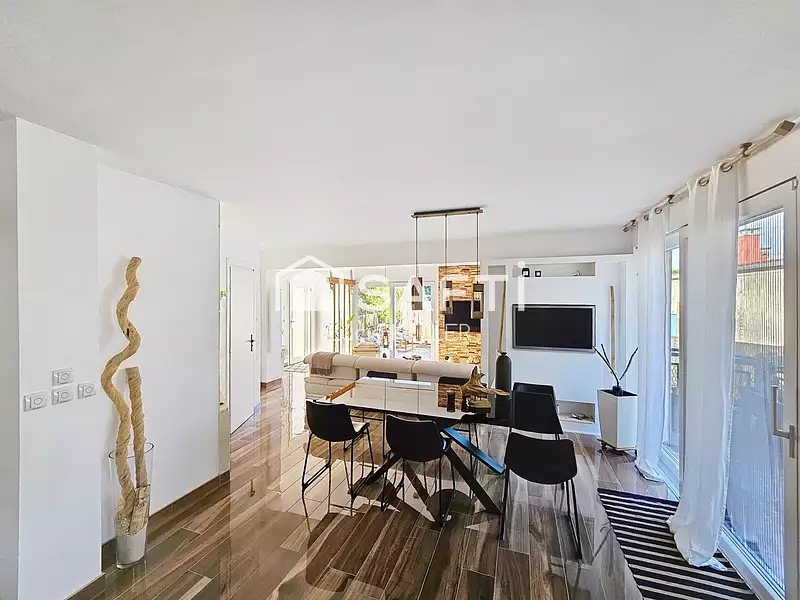 Maison, 119 m²