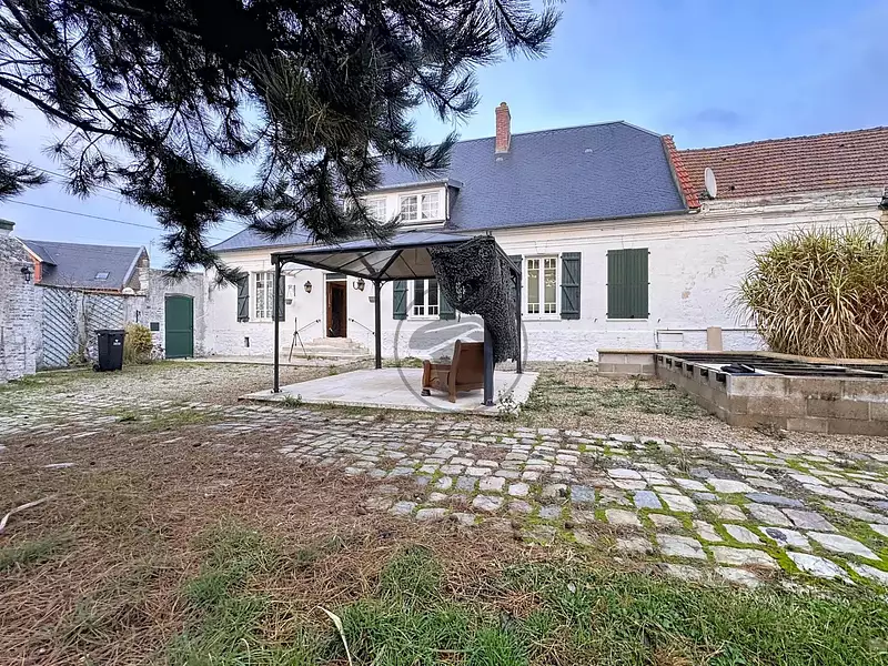 Maison, 170 m²