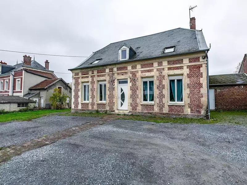 Maison, 184 m²
