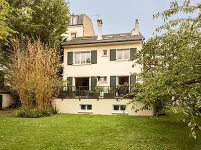 Maison, 180 m²