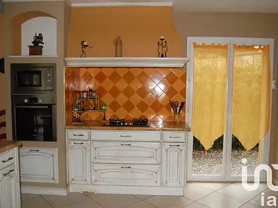 Maison, 148 m²