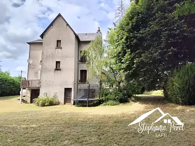 Maison, 215 m²