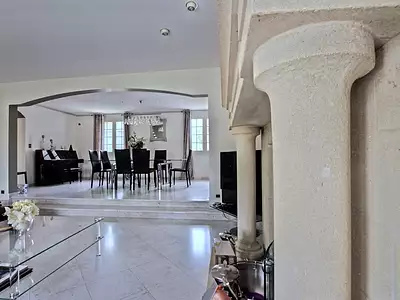Maison, 180 m²