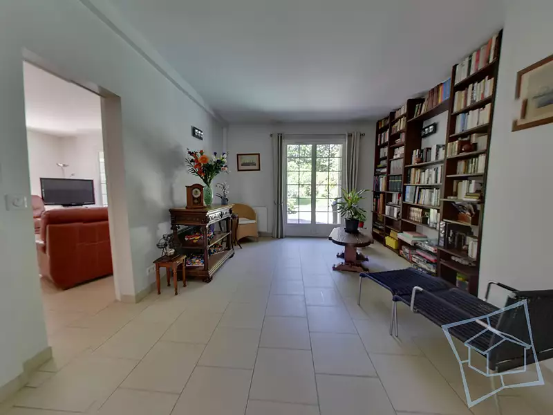 Maison, 270 m²