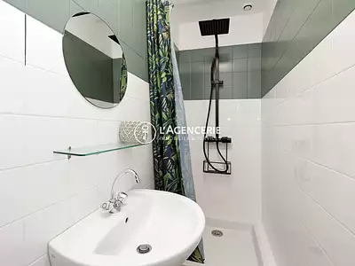 Maison, 196 m²