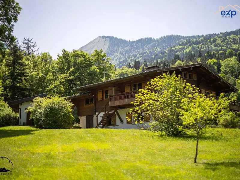 Maison, 174 m²