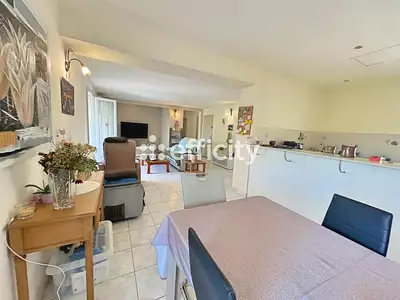 Maison, 173 m²