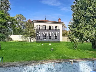 Maison, 312 m²