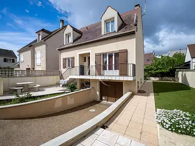 Maison, 184 m²