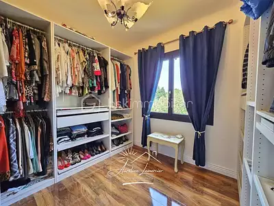 Maison, 200 m²