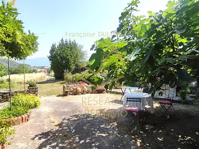 Maison, 221 m²