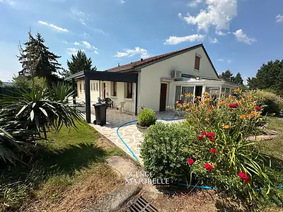 Maison, 290 m²