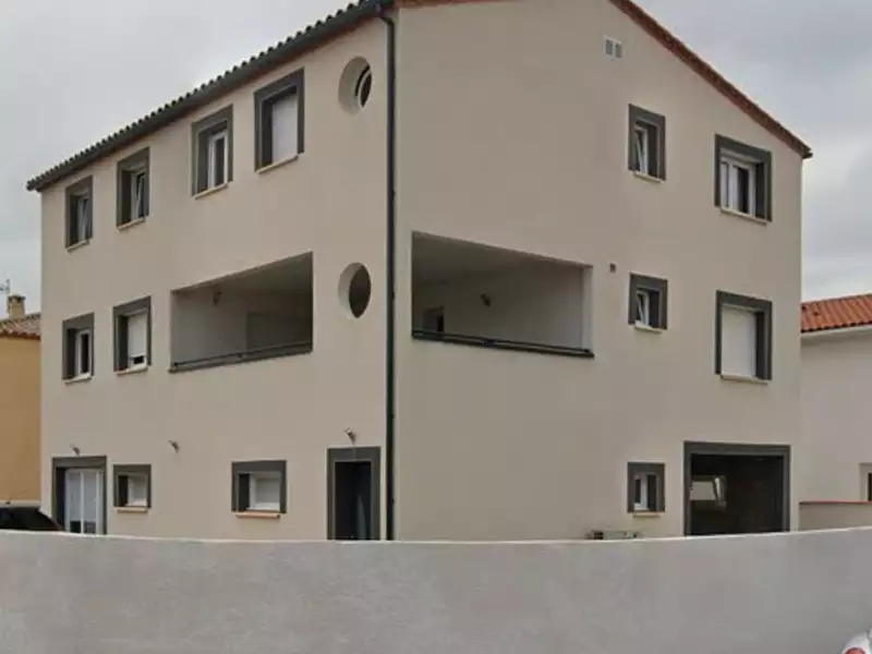 Immeuble, 218 m²