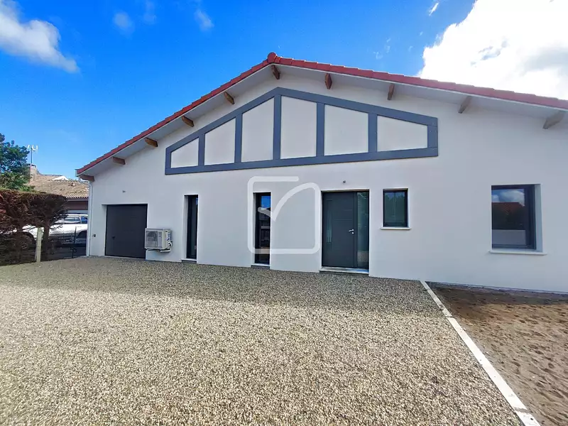 Maison, 150 m²
