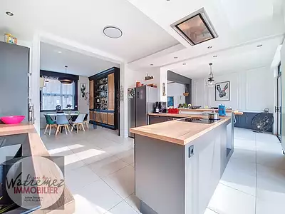 Maison, 185 m²